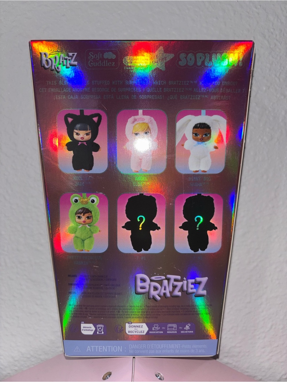 Yasmin Bratziez blind box - brand new never opened - Picture 2 of 4